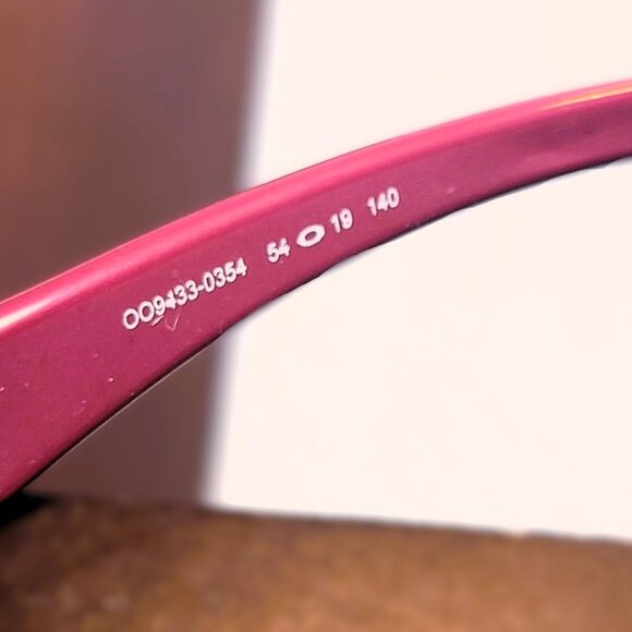 Oakley Low Key Sunglasses, Vampirella Frame, Prizm Tungsten Lens - Picture 8 of 10